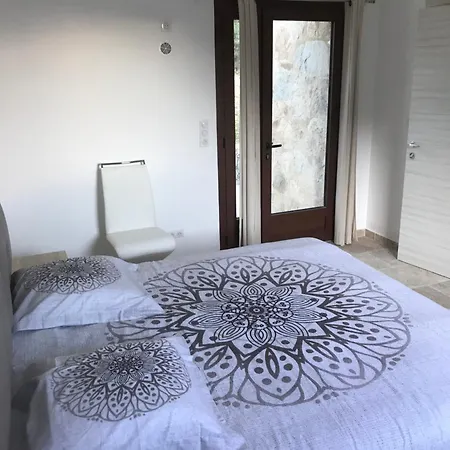 Dhotes Corse Venaco (Corsica)