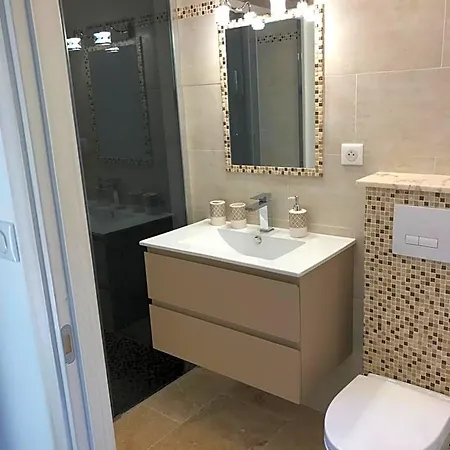 Dhotes Corse 3* Venaco (Corsica)