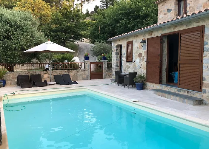 Dhotes Corse Venaco (Corsica)